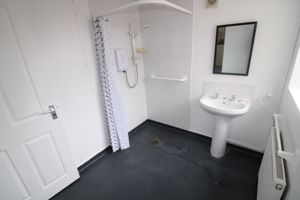 Shower wet room- click for photo gallery